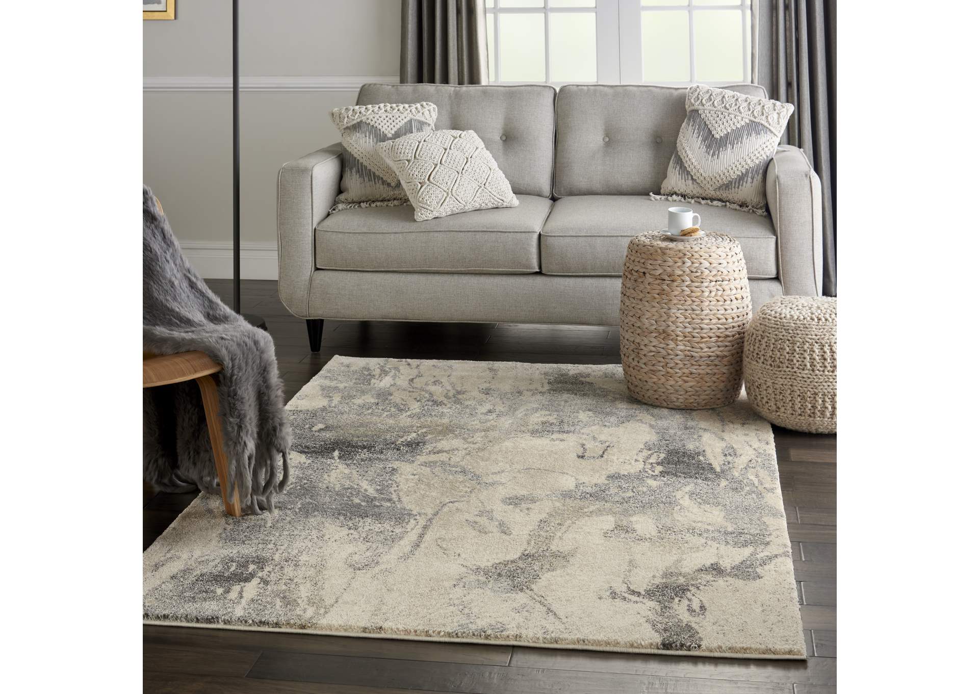 Nourison Fusion FSS16 Beige and Grey 4'x6' Low-pile Shag Area Rug,Nourison
