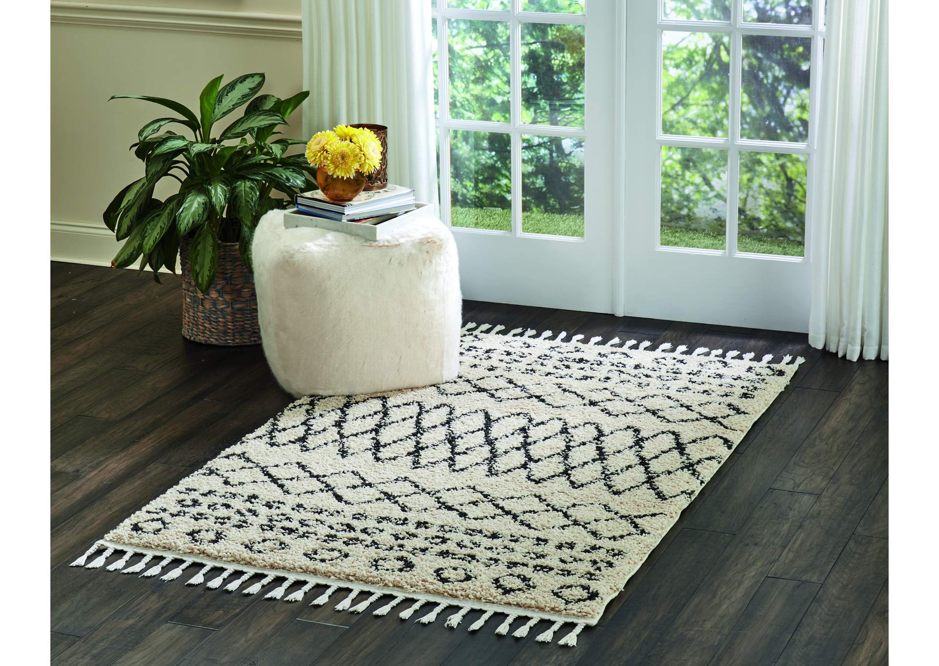 Nourison Moroccan Shag 4' x 7' Area Rug,Nourison