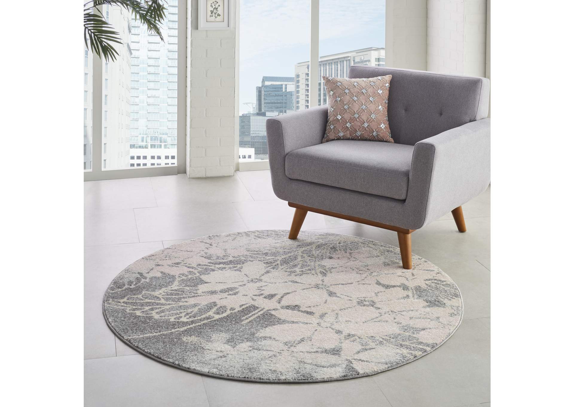 Nourison Tranquil TRA08 Pink and Grey 5' Round Ombre Floral Area Rug,Nourison