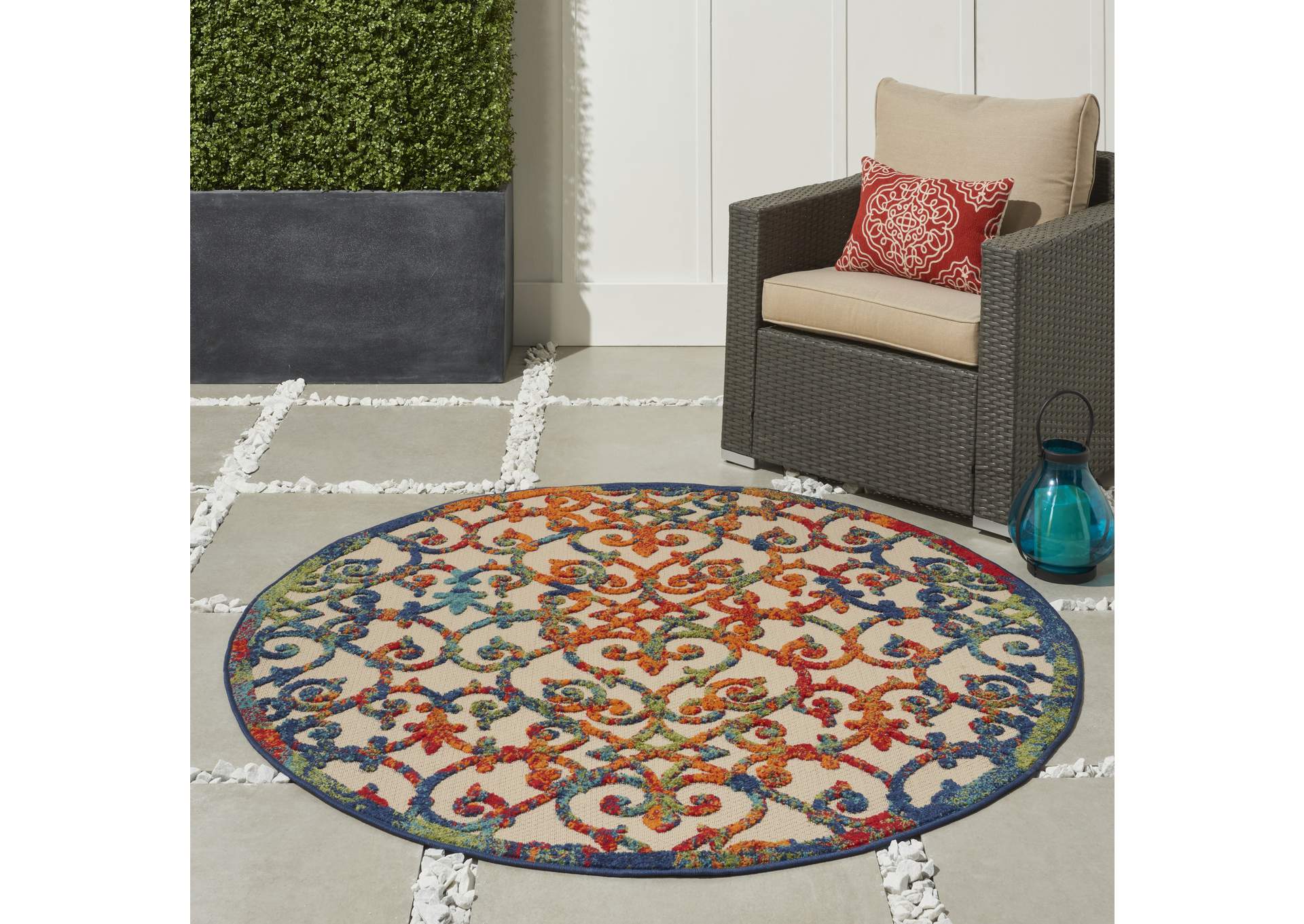 Nourison Aloha ALH21 4' Round Multicolor Easy-care Indoor-outdoor Rug,Nourison