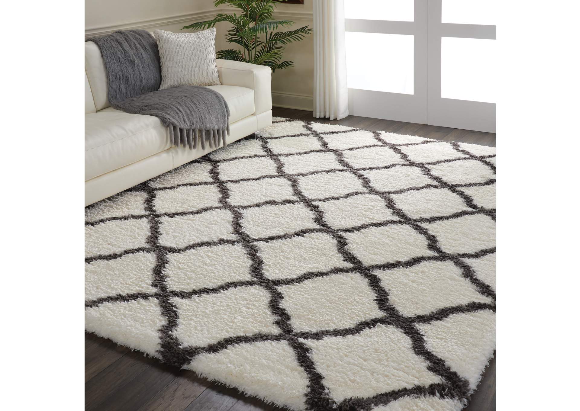 Nourison Luxe Shag LXS02 White 9'x12' Oversized Rug,Nourison