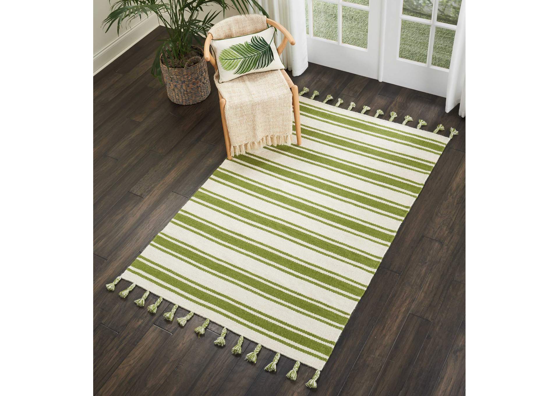 Nourison Rio Vista DST01 White and Green 4'x7' Area Rug,Nourison