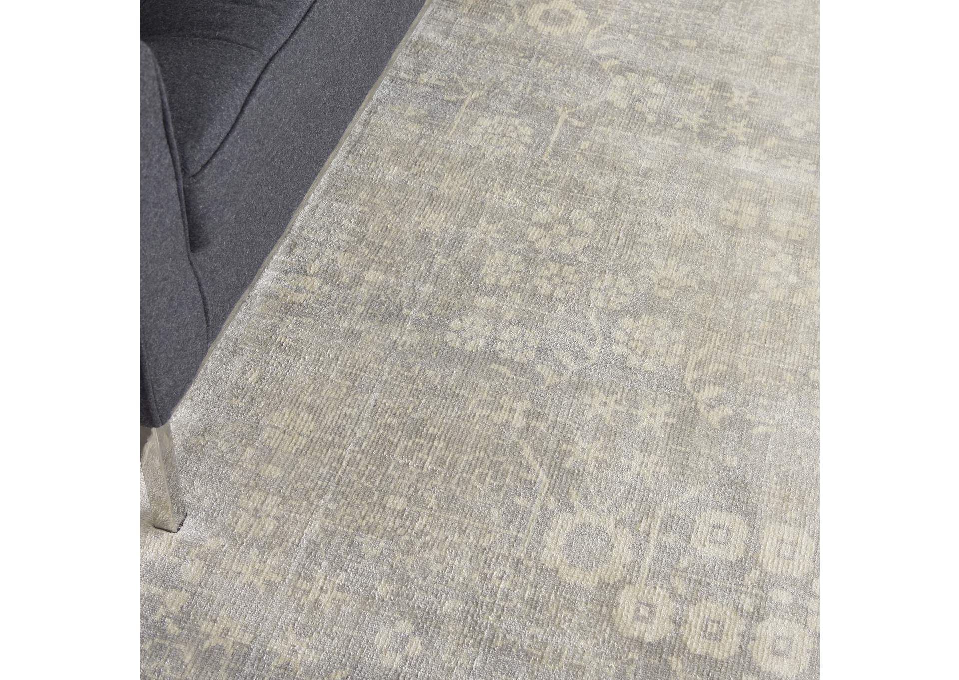 kathy ireland Home Desert Skies DSK02 Light Grey 5'x8' Area Rug,Nourison
