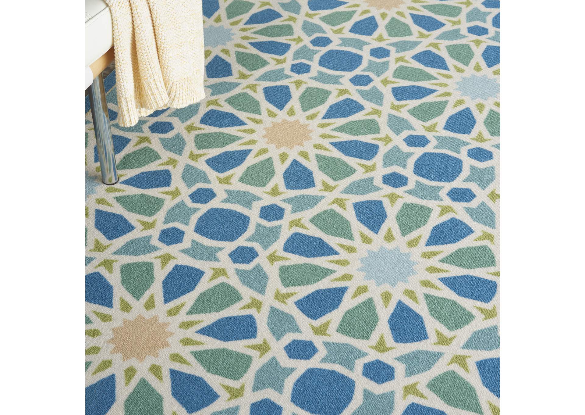 Waverly Sun N Shade SND29 Blue 4'x6' Area Rug,Nourison