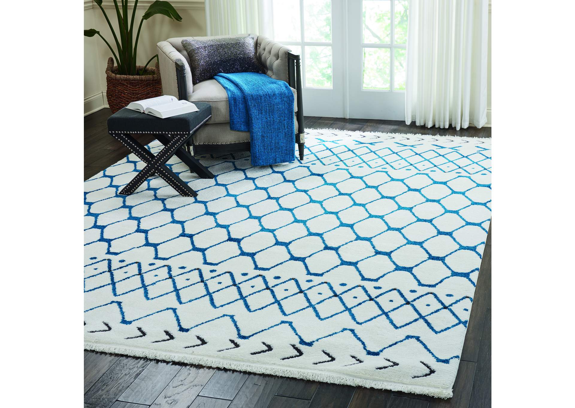Nourison Kamala DS500 White and Blue 8'x11' Oversized Rug,Nourison