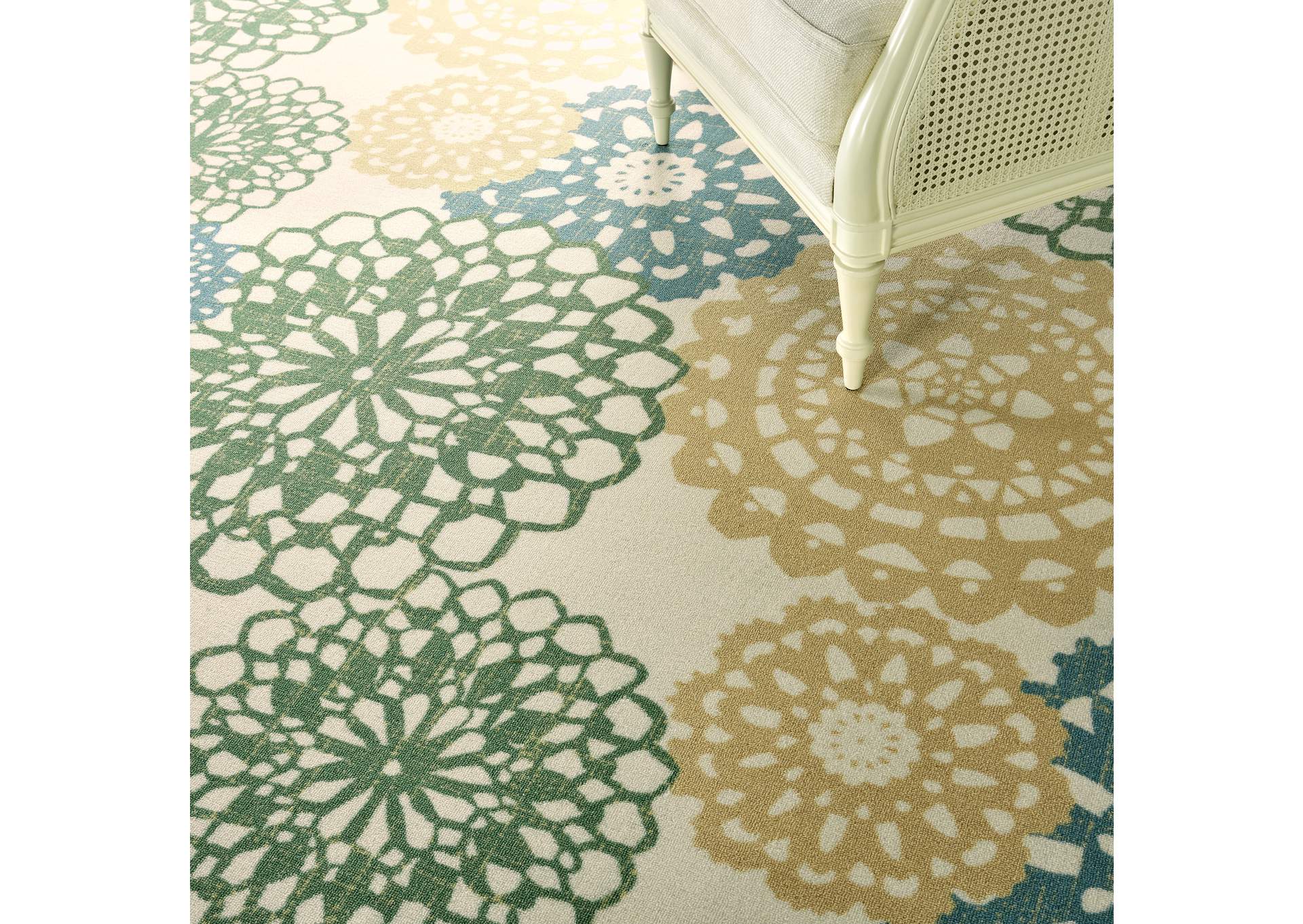 Waverly Sun N Shade SND72 Blue and Green 10'x13' Oversized Indoor-outdoor Rug,Nourison