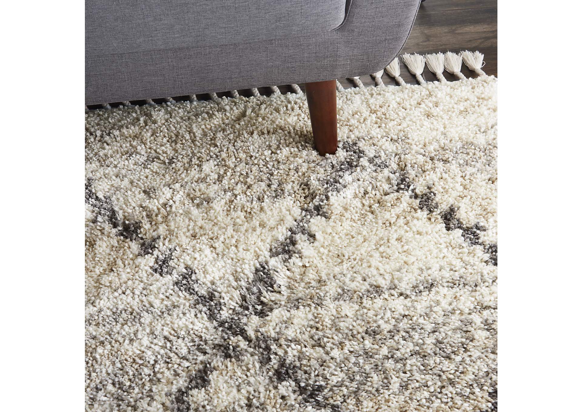 Nourison Oslo Shag OSL01 4'x6' Ivory and Grey Scandinavian Shag Rug,Nourison