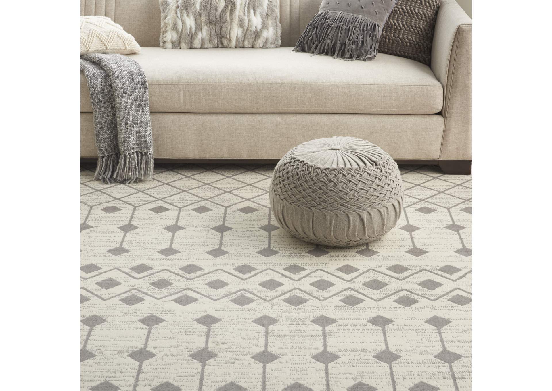 Nourison Grafix 8'x10' Ivory Area Rug,Nourison