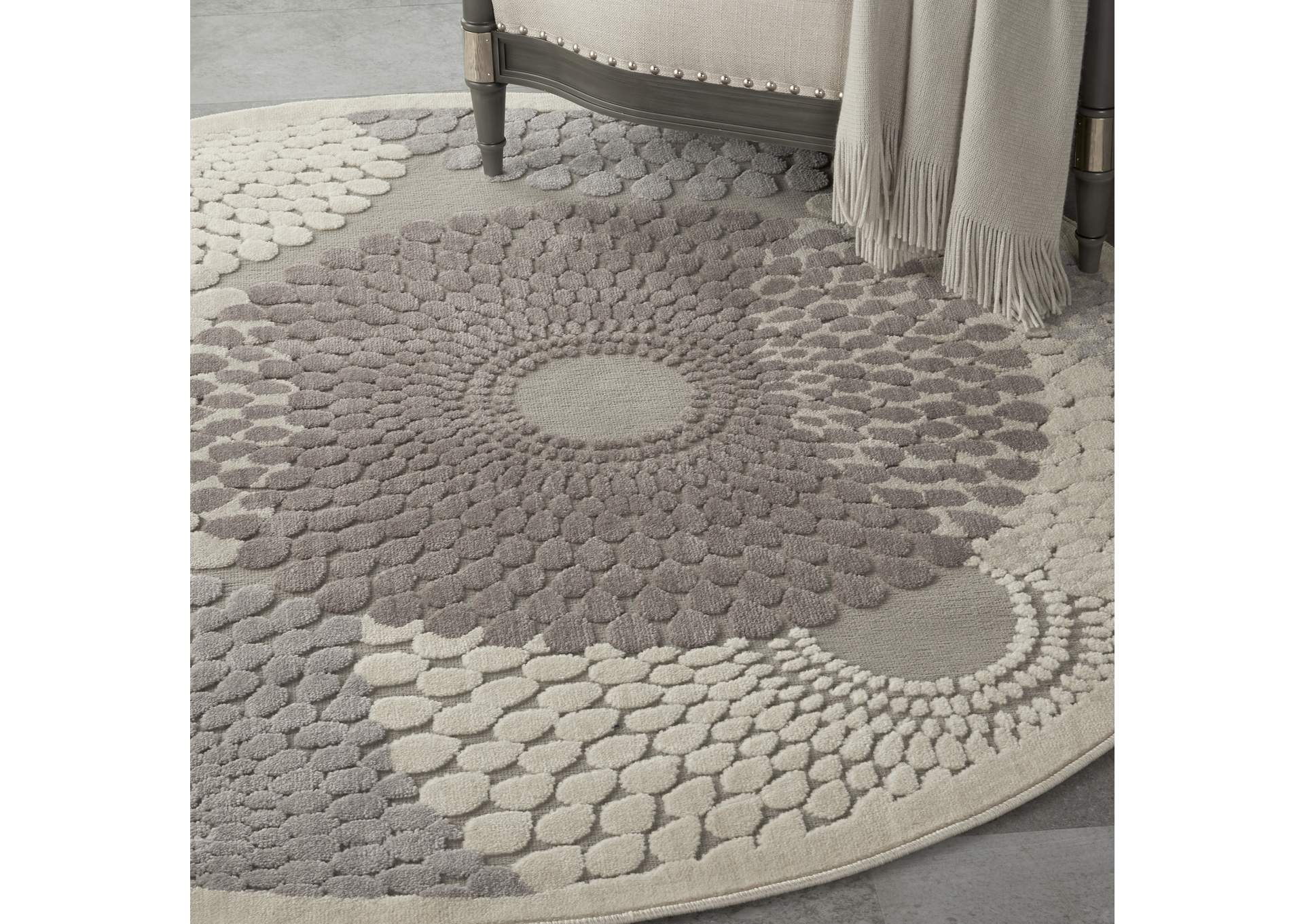 Nourison Graphic Illusions GIL04 Grey 5' Round Area Rug,Nourison