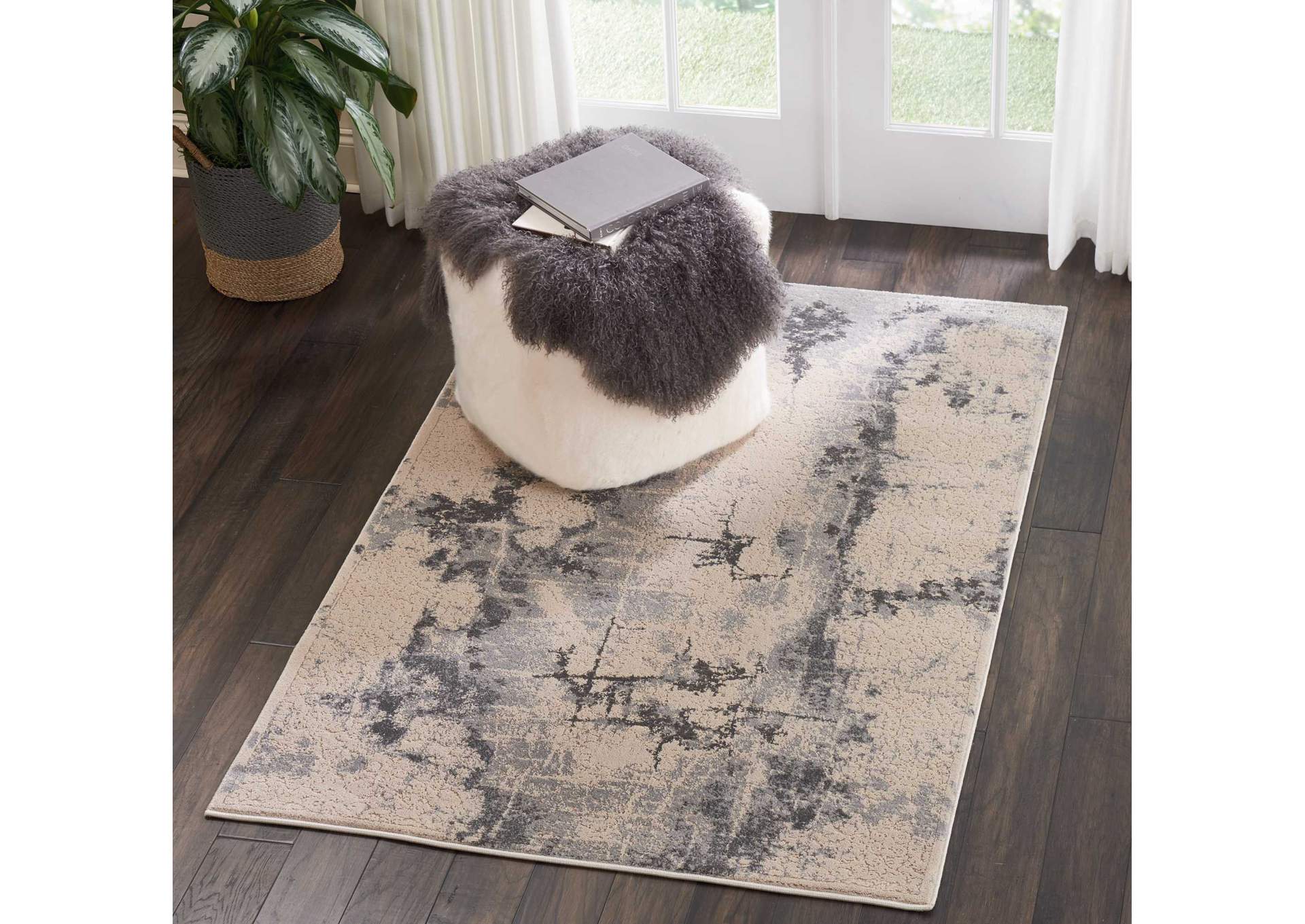 kathy ireland Home Heritage KI354 Beige 4'x6' Area Rug,Nourison