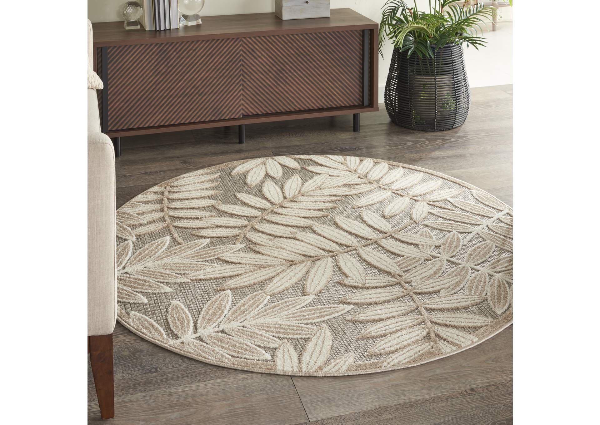 Nourison Aloha 5' Round Area Rug,Nourison