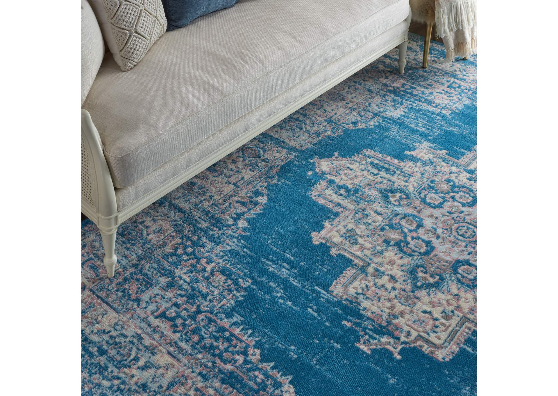 Nourison Grafix 7'x10' Persian Area Rug,Nourison