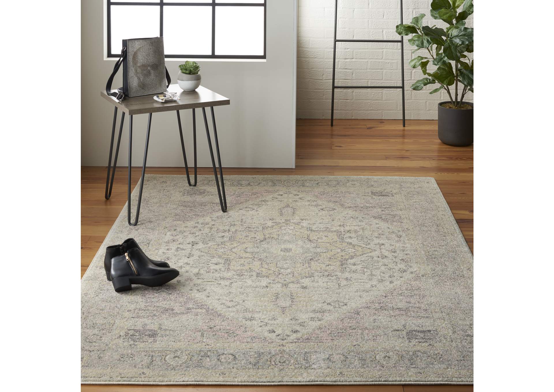 Nourison Tranquil TRA06 Pink and Beige 6'x9' Kashan Area Rug,Nourison