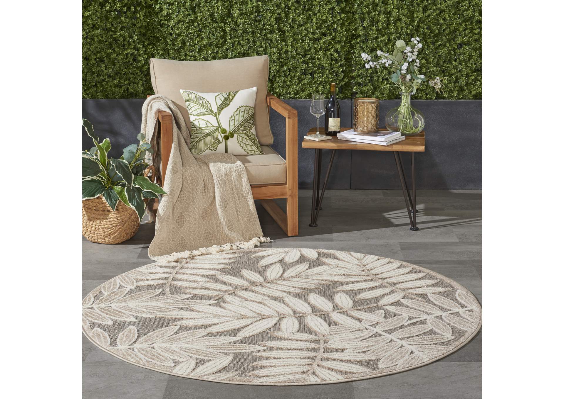 Nourison Aloha 4' Round Area Rug,Nourison
