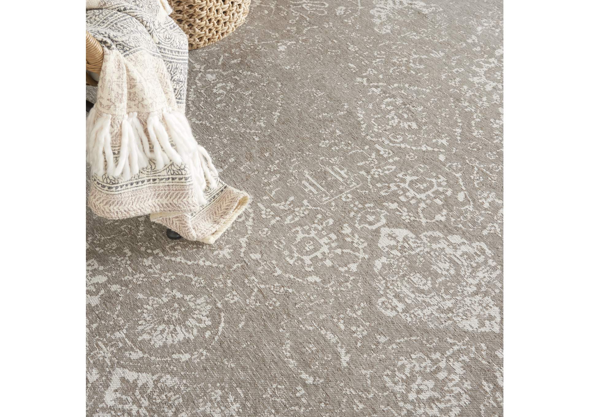 Nourison Damask 6' x 9' Area Rug,Nourison