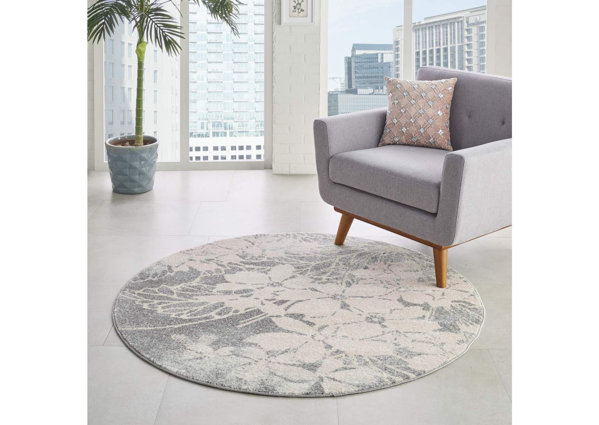 Nourison Tranquil TRA08 Pink and Grey 5' Round Ombre Floral Area Rug,Nourison