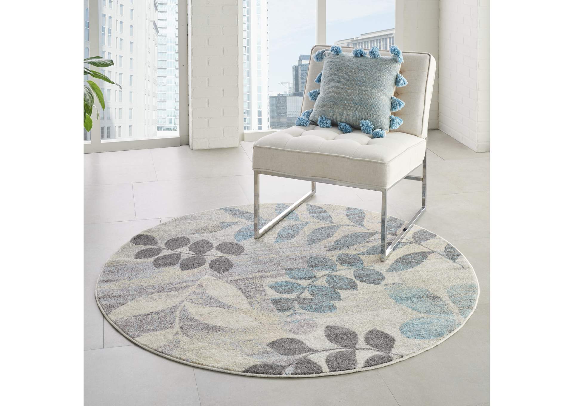 Nourison Tranquil 5' Round White and Blue Farmhouse Area Rug,Nourison