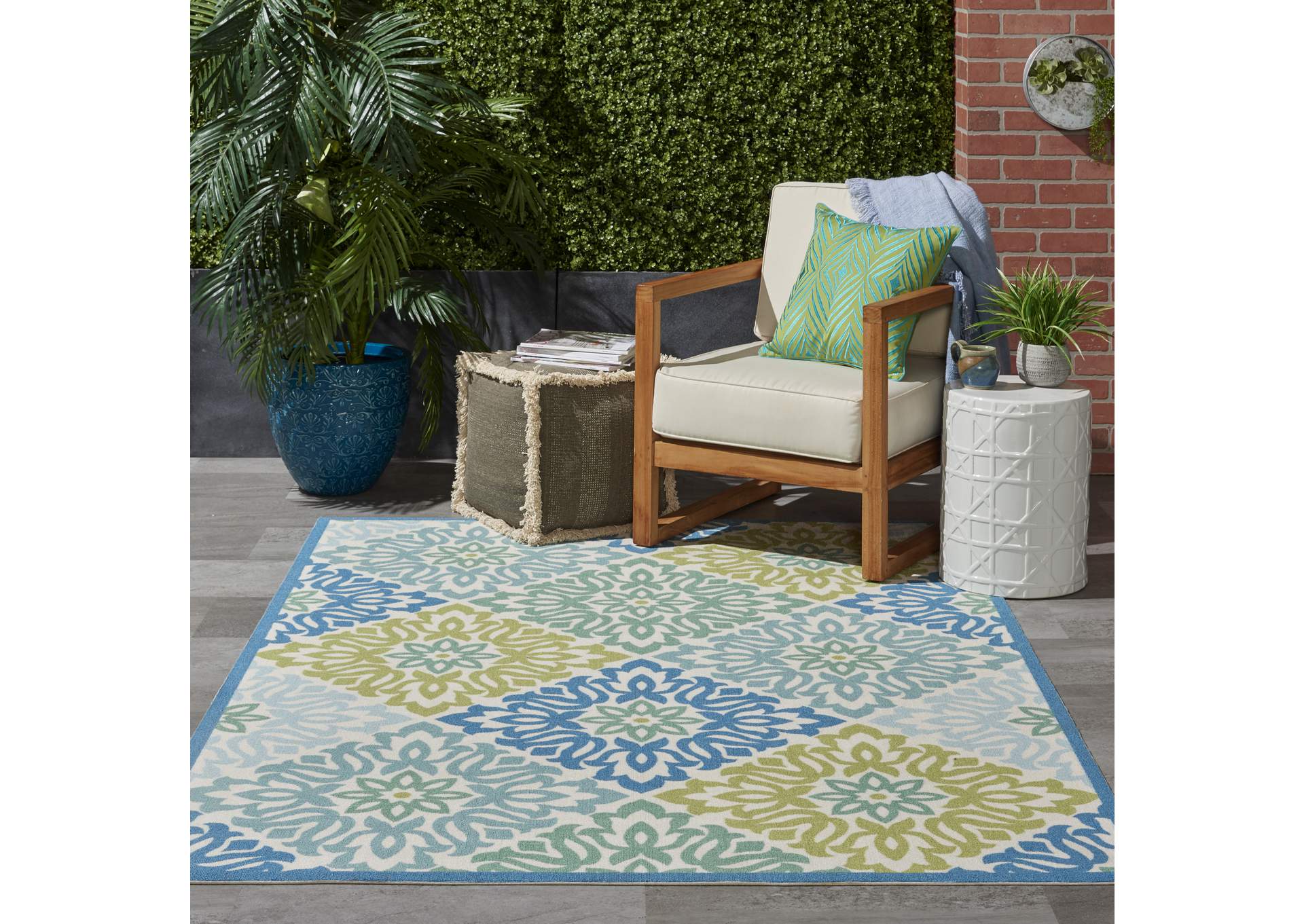 Waverly Sun N Shade SND23 Blue 4'x6' Area Rug,Nourison
