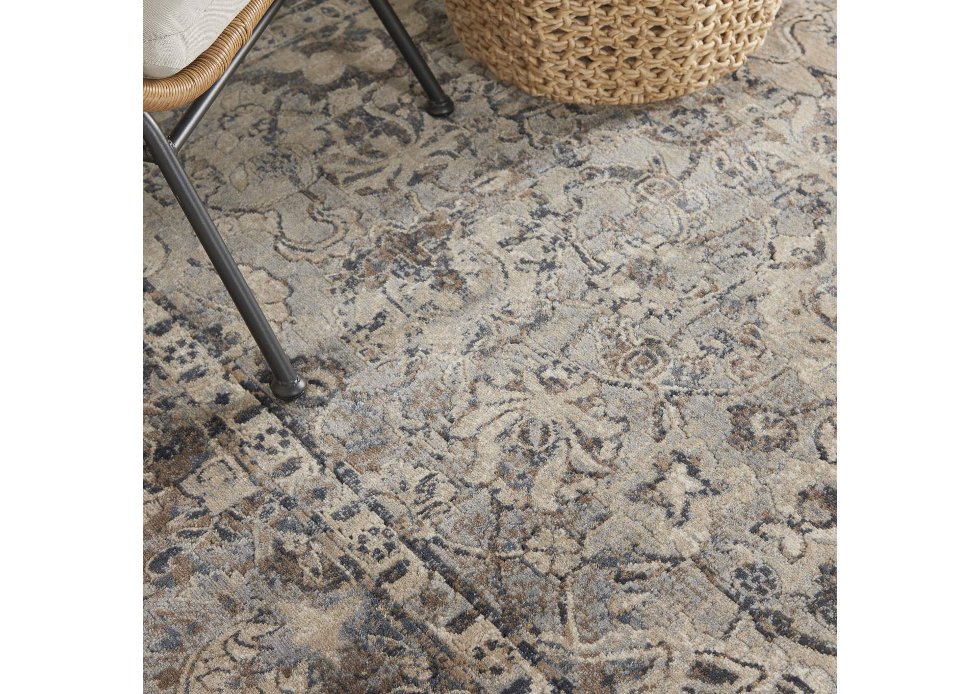 kathy ireland Home Malta MAI03 Grey 8'x11' Rug,Nourison