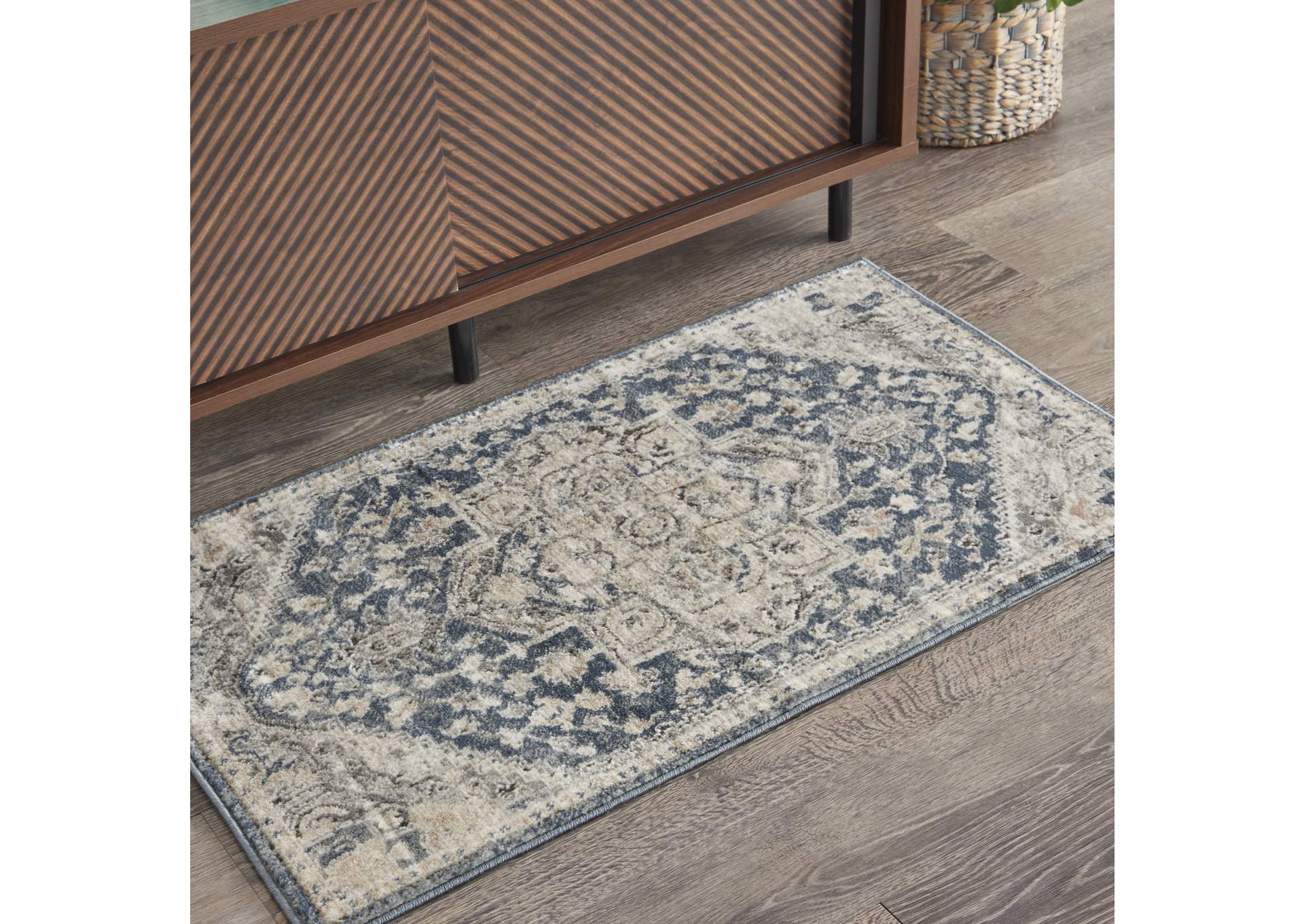 Nourison Quarry 2' x 4' Persian Area Rug,Nourison