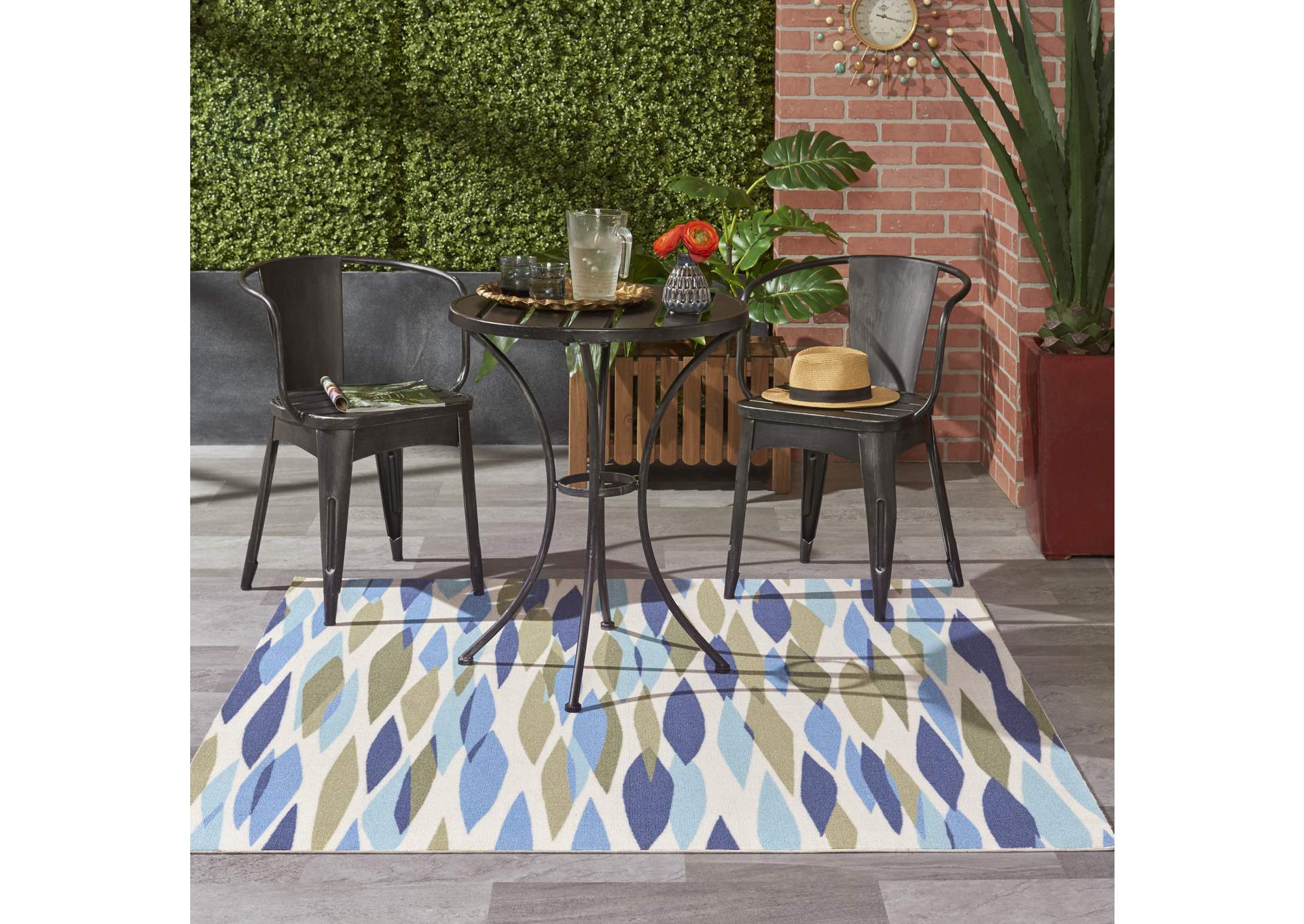 Waverly Sun N Shade SND01 Green 5' Square Area Rug,Nourison