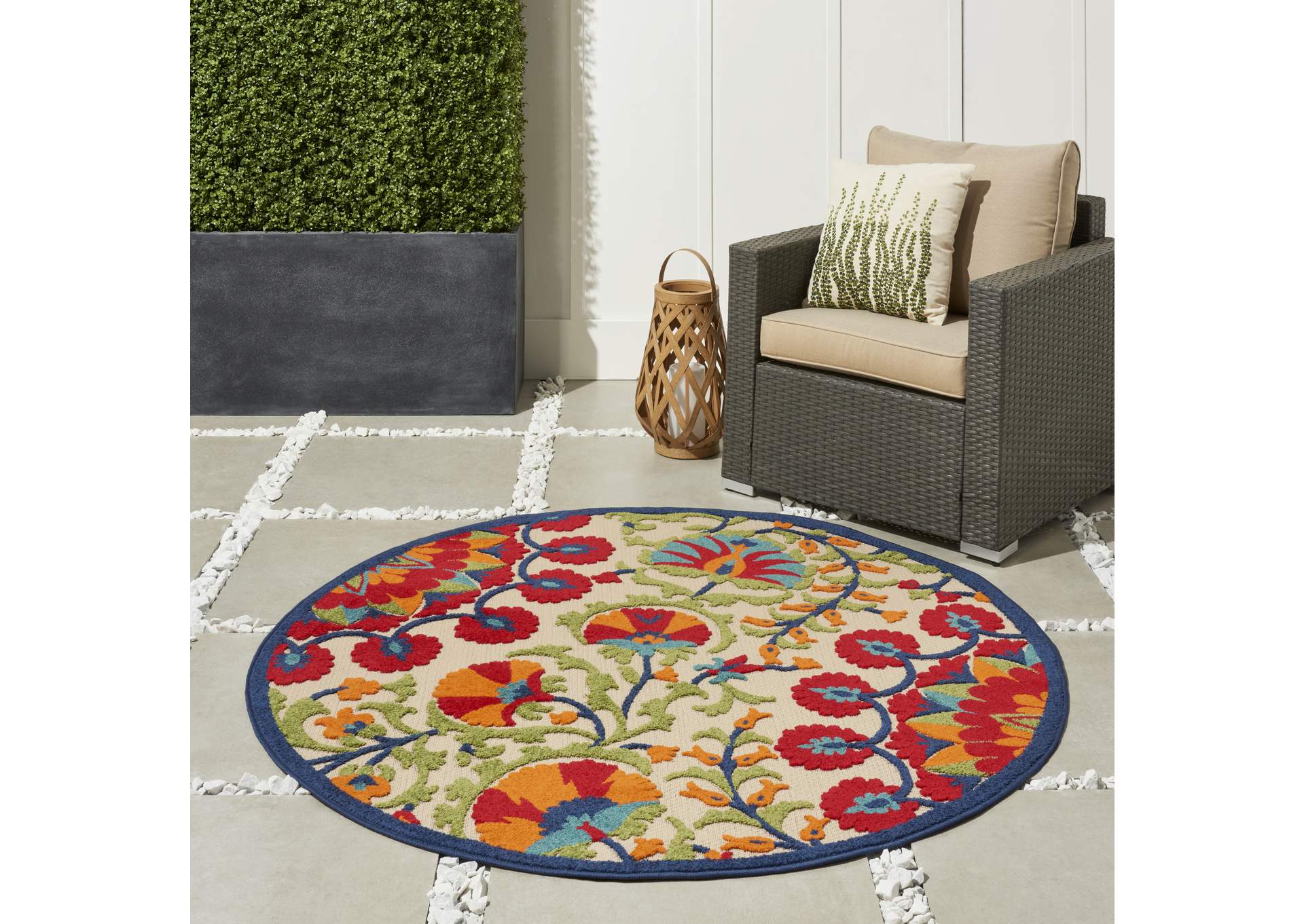 Nourison Aloha ALH20 4' Round Red Multicolor Easy-care Indoor-outdoor Rug,Nourison