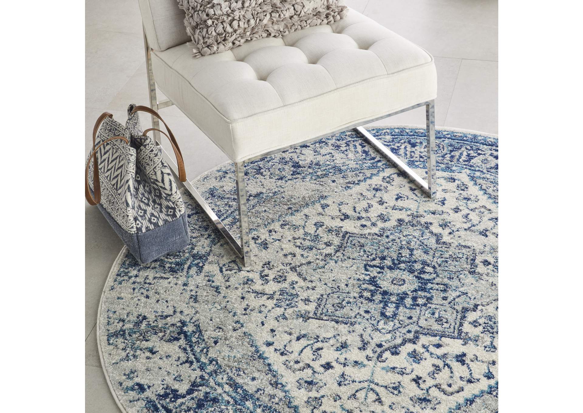 Nourison Tranquil TRA06 Navy Blue and White 5' Round Persian Area Rug,Nourison