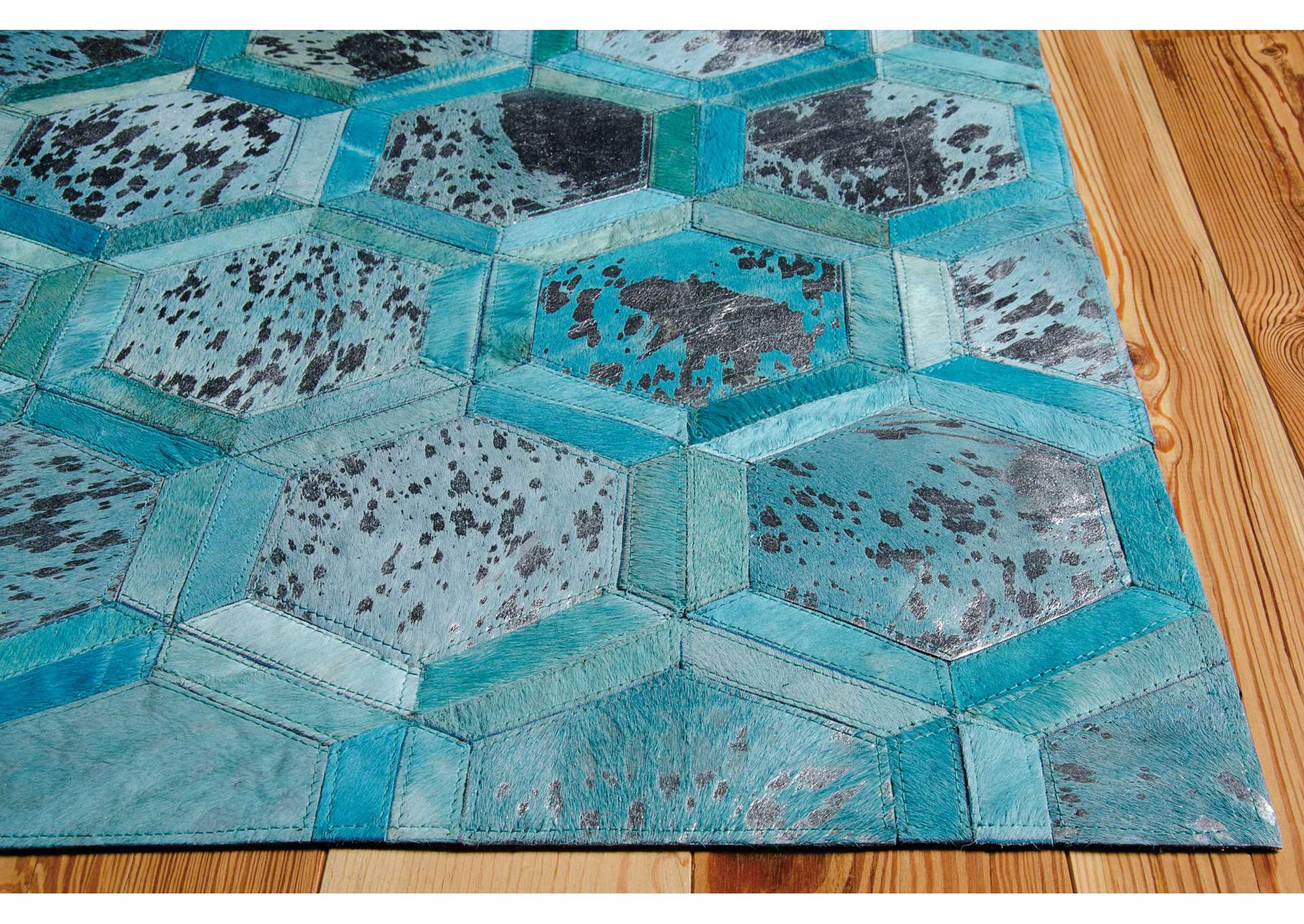 Michael Amini City Chic MA100 Green 5'x8' Area Rug,Nourison