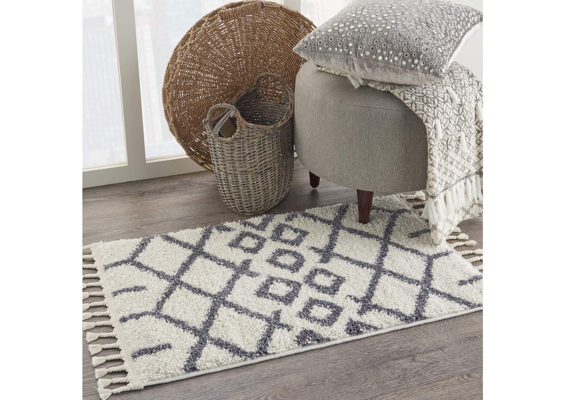 Nourison Moroccan Shag 2'x4' Area Rug,Nourison