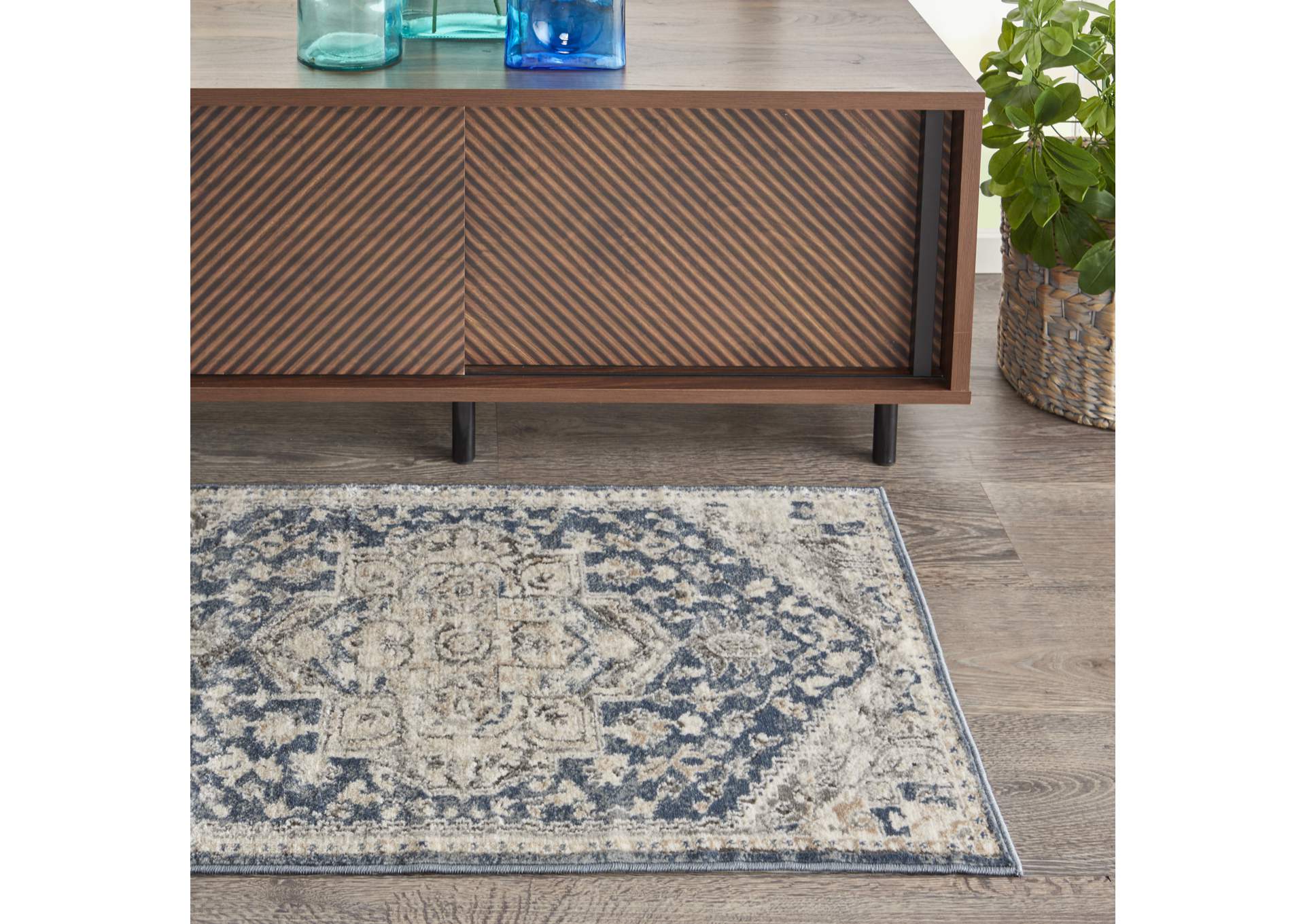 Nourison Quarry 2' x 4' Persian Area Rug,Nourison