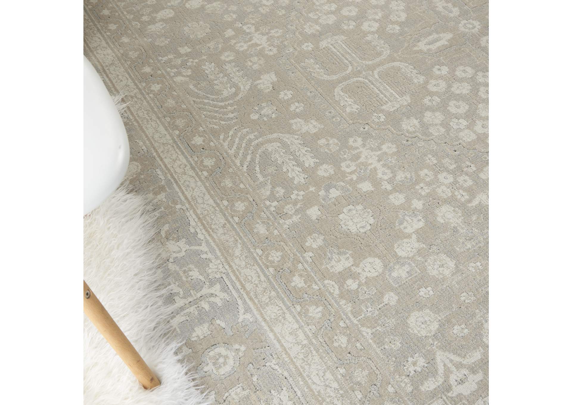 Kathy Ireland Ki25 Malta 8' x 11' Area Rug,Nourison