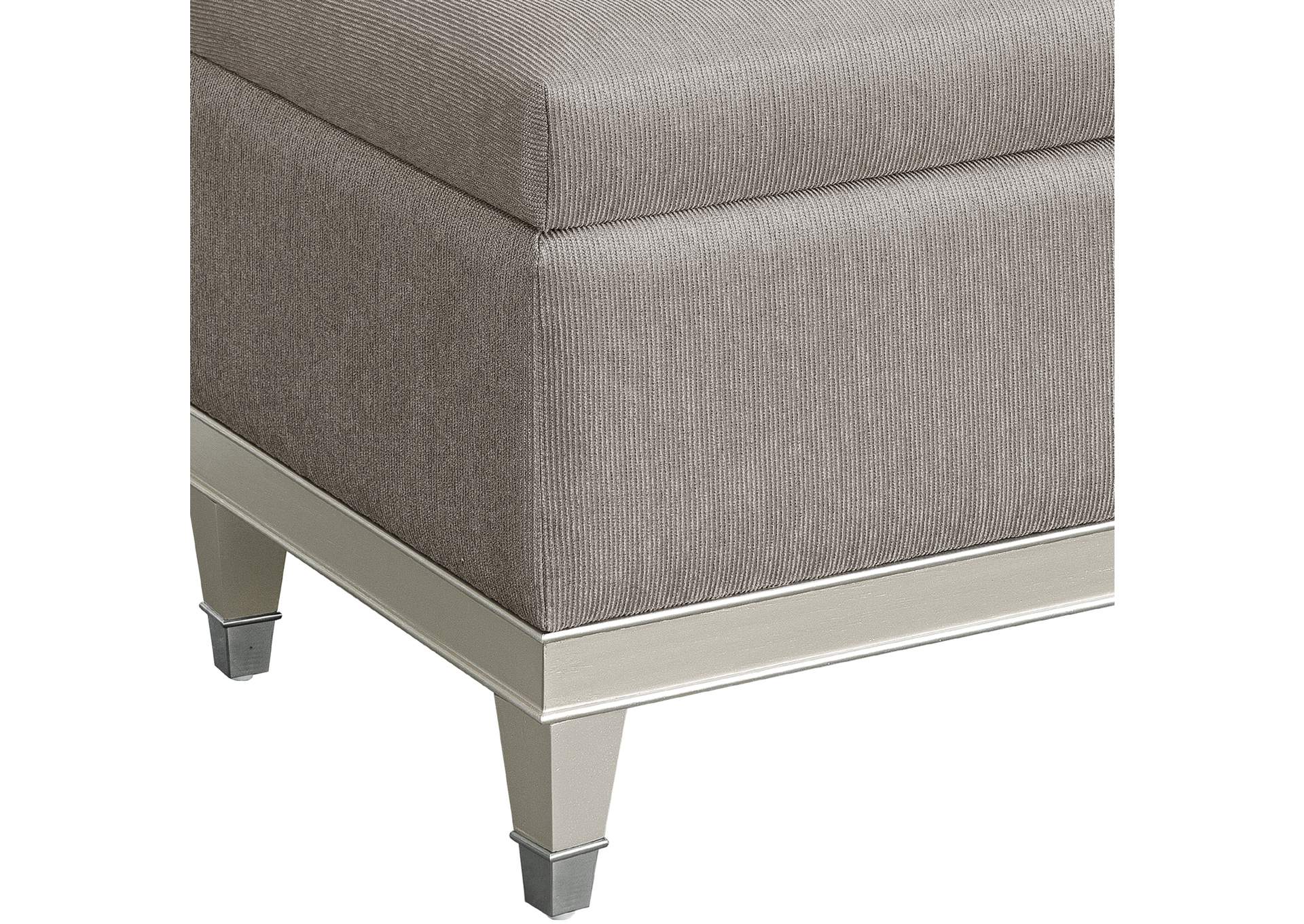 Zoey Vanity Upholstered Storage Bench,Pulaski Furniture