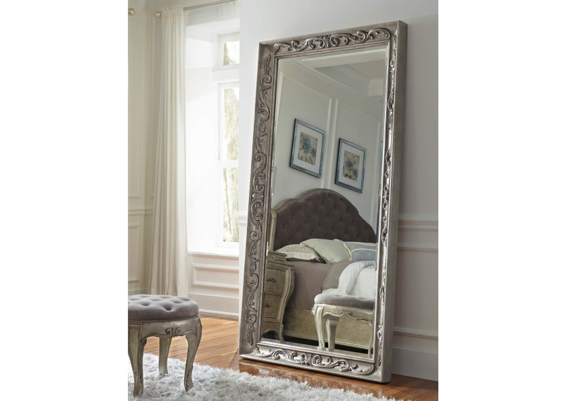 Rhianna Floor Mirror,Pulaski Furniture