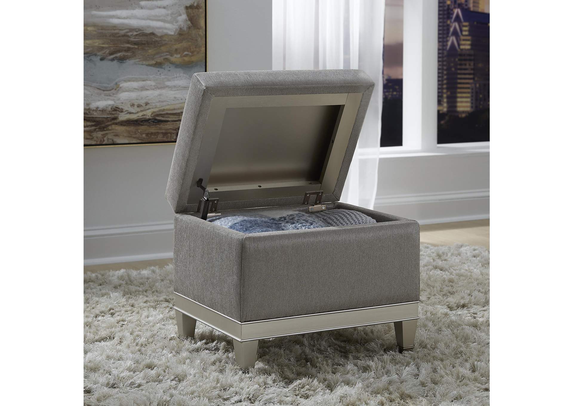 Zoey Vanity Upholstered Storage Bench,Pulaski Furniture