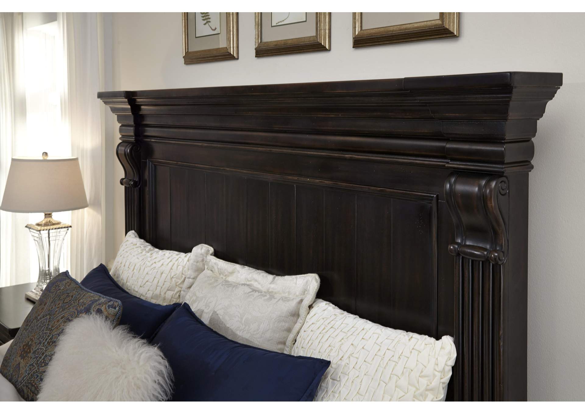 Caldwell King Bed,Pulaski Furniture