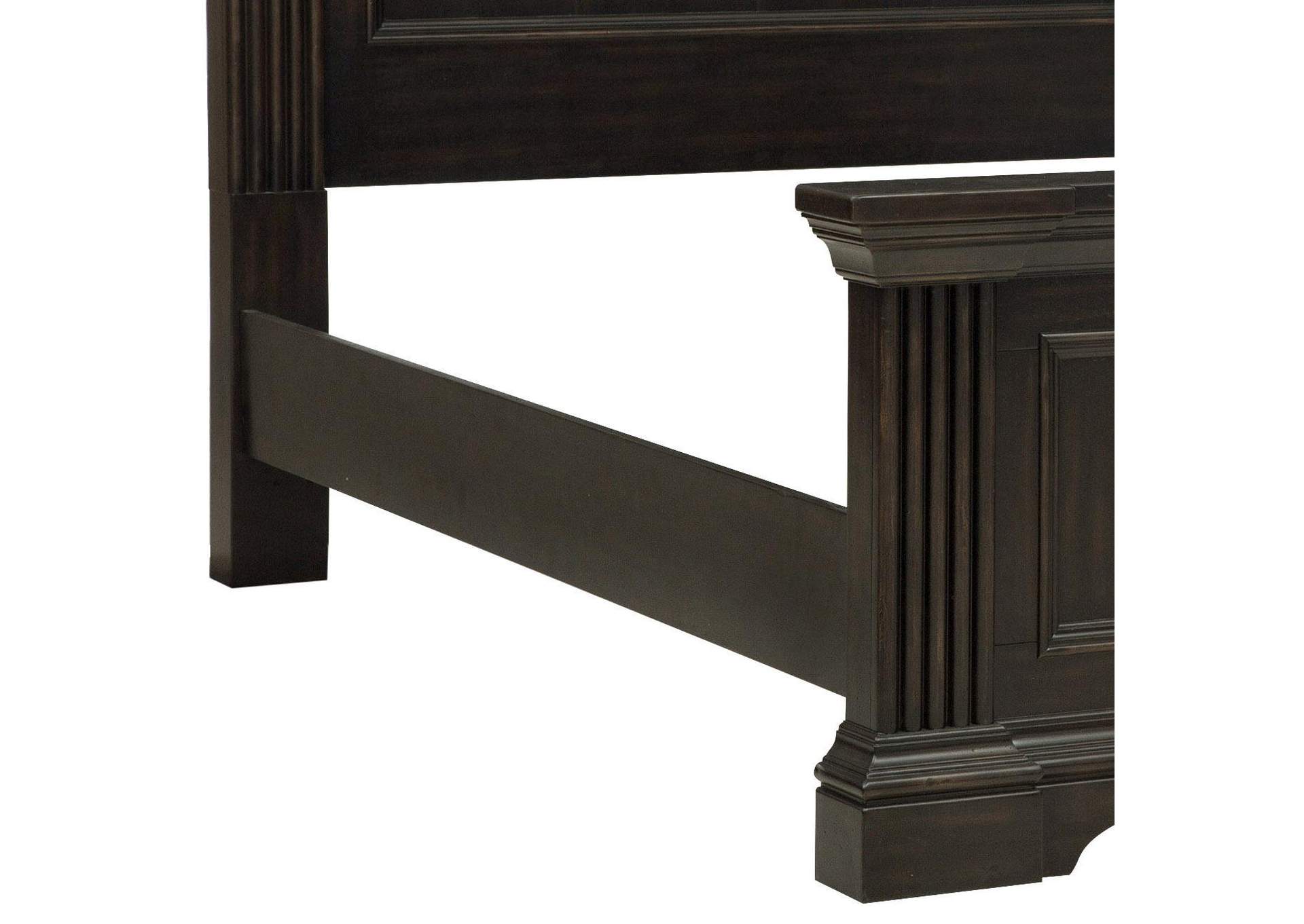 Caldwell Traditional King Bed,Pulaski Furniture