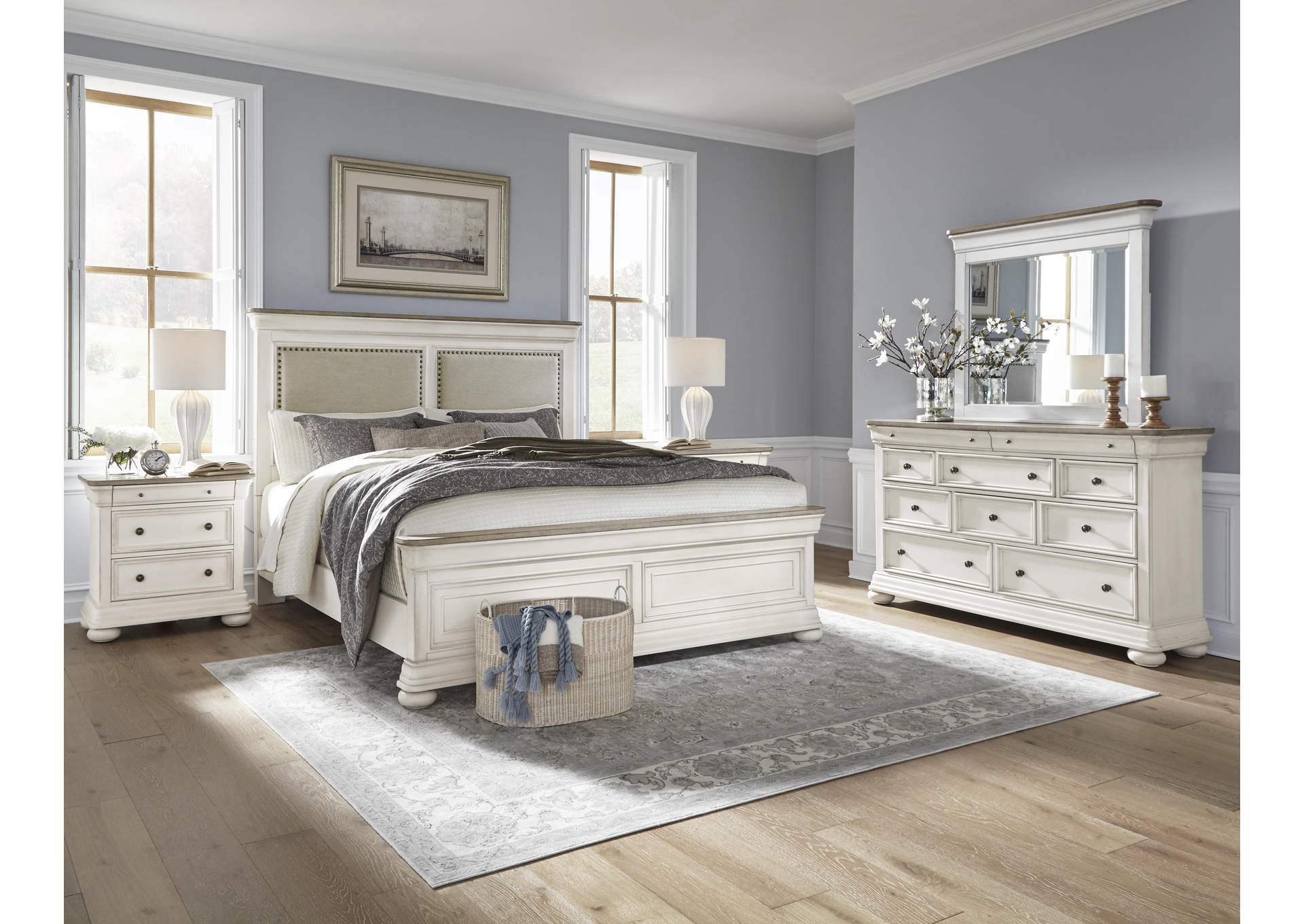 4 Piece King Bedroom Set - White,Pulaski Furniture