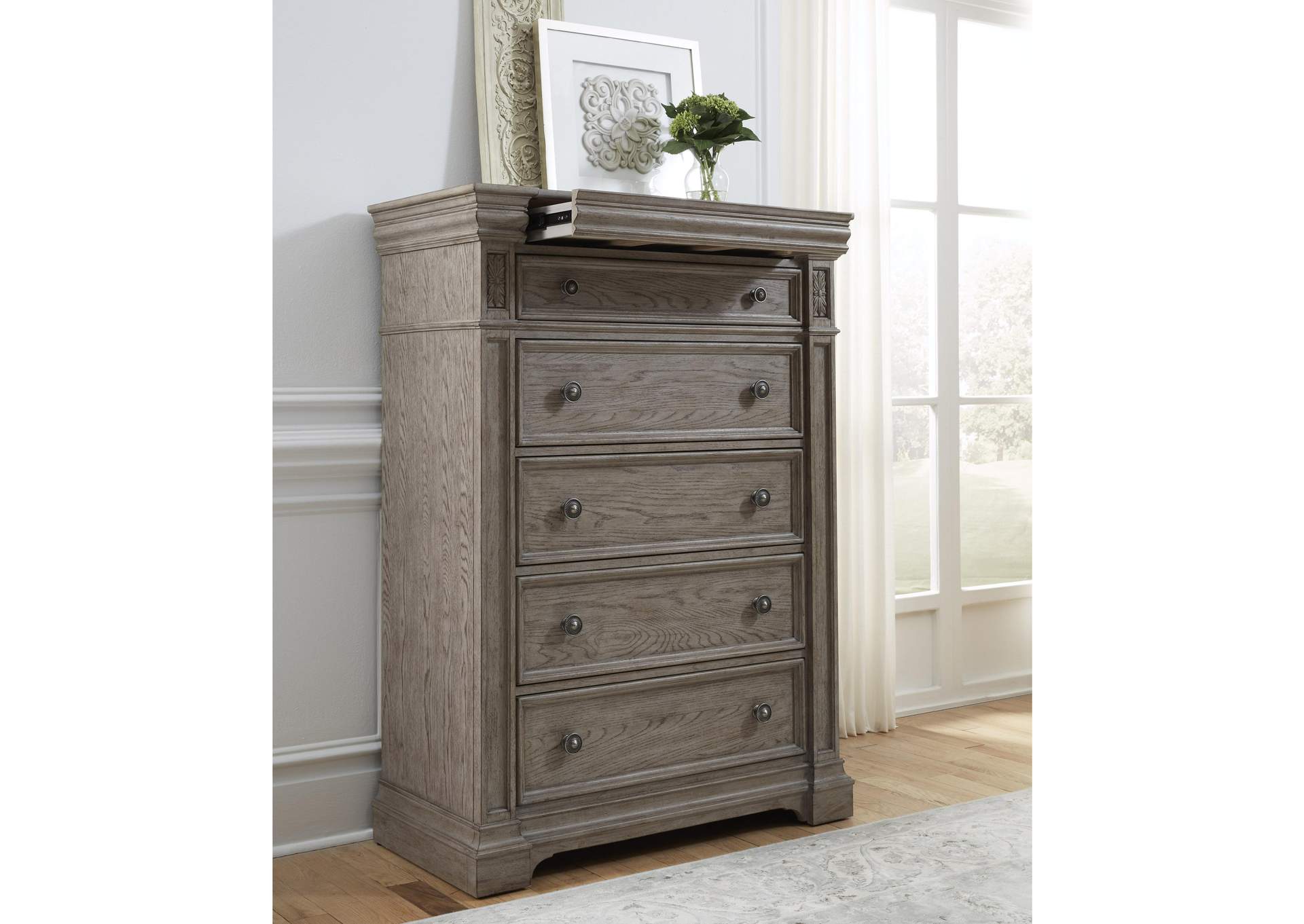 Kingsbury 6 Drawer Chest,Pulaski Furniture