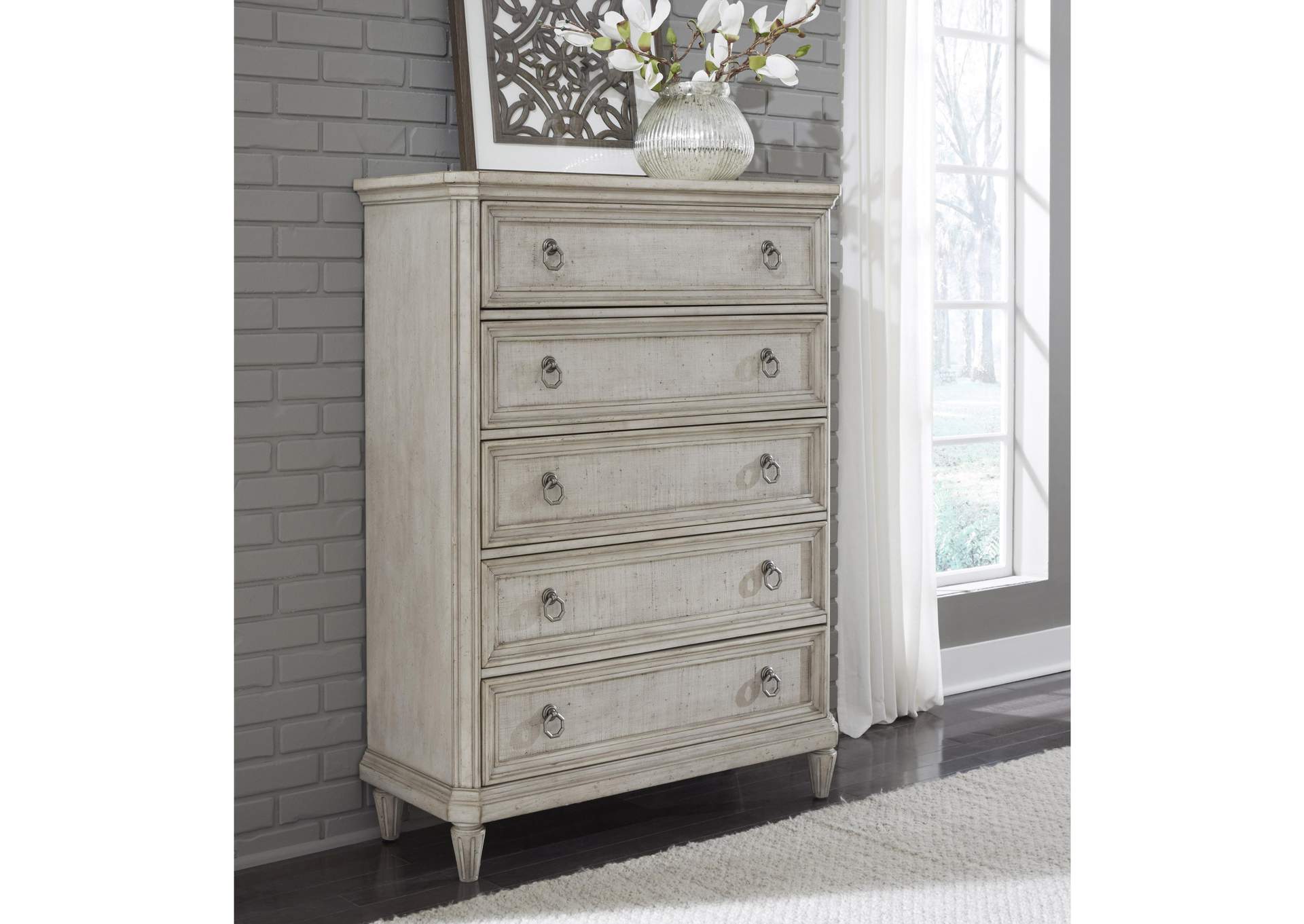 Campbell Street 5 Drawer Chest in Vanilla Cream,Pulaski Furniture