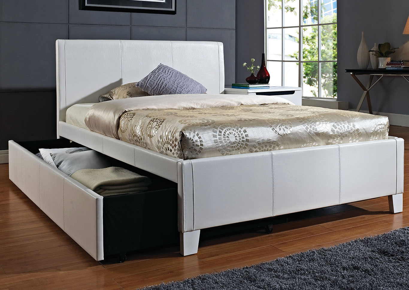 Fantasia White Full Trundle Bed,Standard