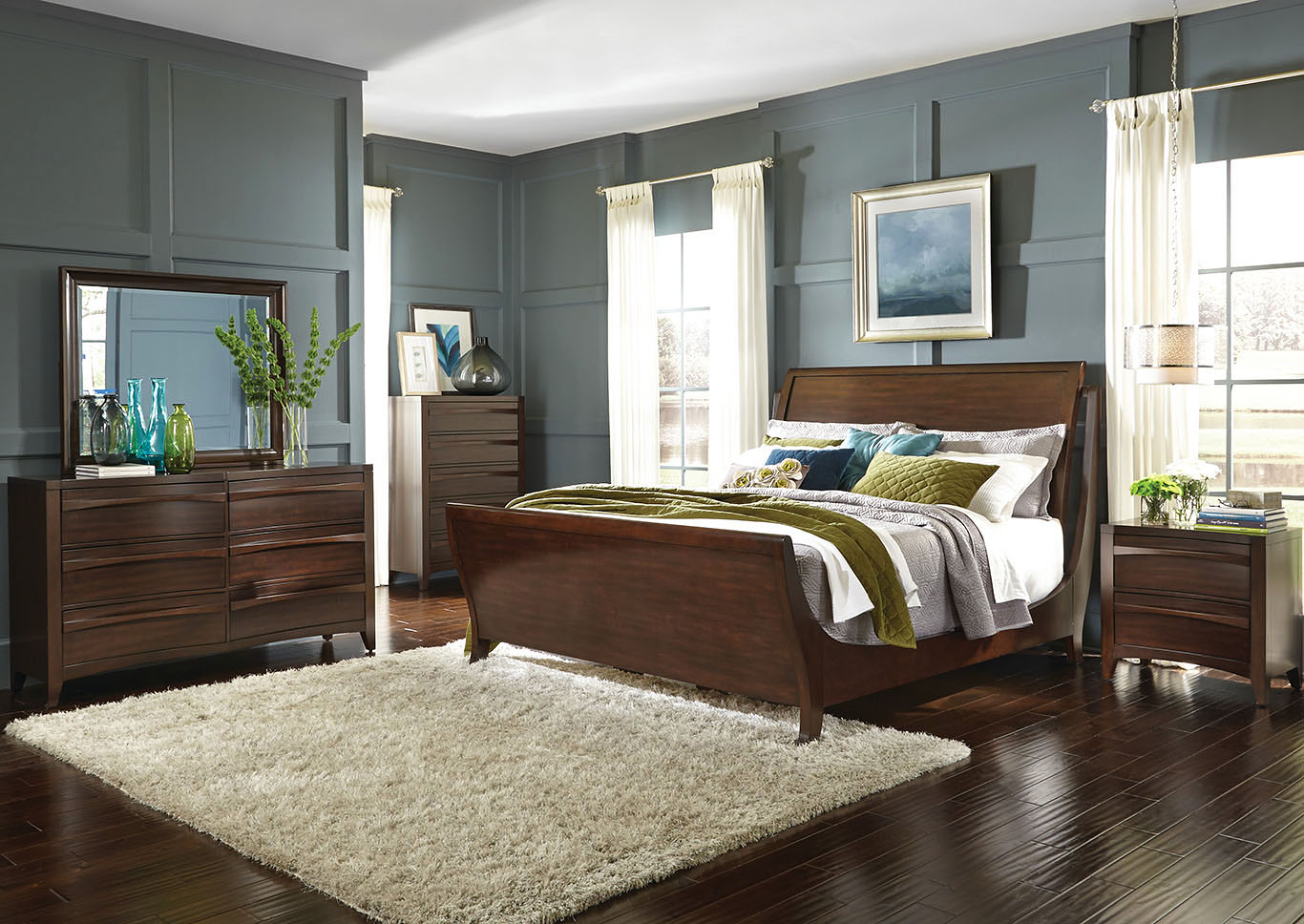 Contour Brown Queen Sleigh Bed w/Dresser and Mirror,Standard