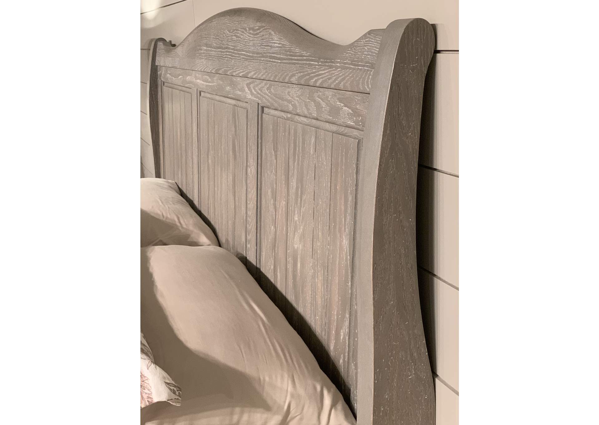 114 - Heritage-Greystone Queen Sleigh Bed,Vaughan-Bassett