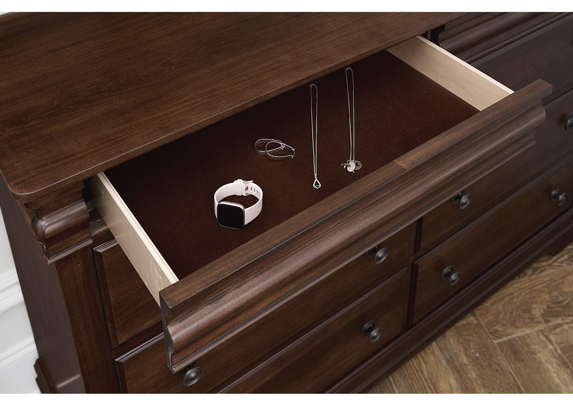 Vista-Warm Cherry Dresser - 8 Drawer,Vaughan-Bassett