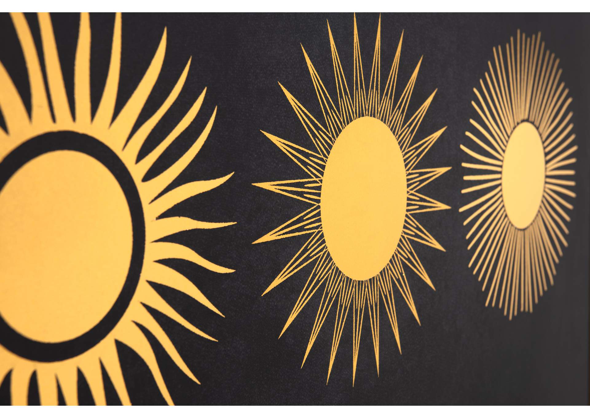 Three Suns Canvas Wall Art Gold & Black,Zuo